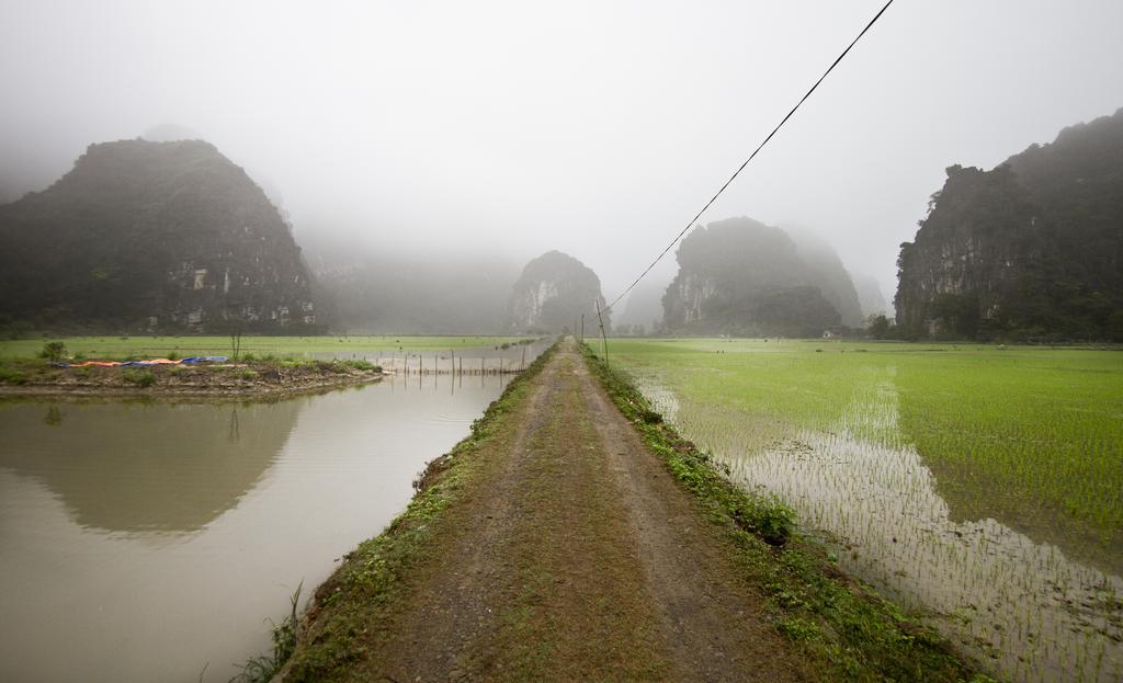 Ninh Binh Valley Homestay Екстериор снимка